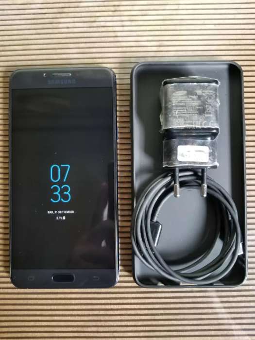 Samsung Galaxy C7 Pro Samsung Galaxy C7 Pro