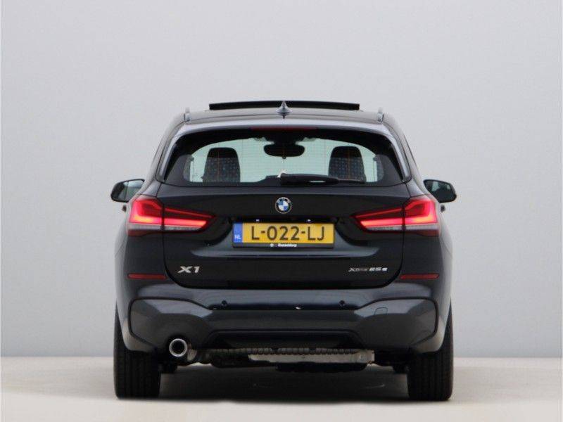 BMW X1 xDrive25e High Exe M-Sport Hybrid afbeelding 10