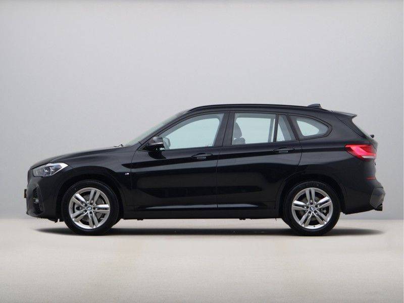 BMW X1 xDrive20i M Sport High Executive afbeelding 12