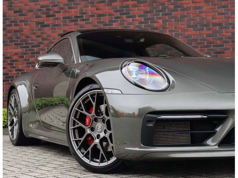 Porsche 911 3.0 Carrera 4S Pano*Camera*Chrono*lift* afbeelding 2