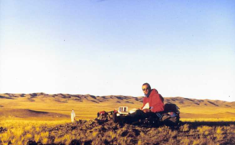 Travel diary writing in Mongolia Tomáš J. Fülöpp in Mongolia