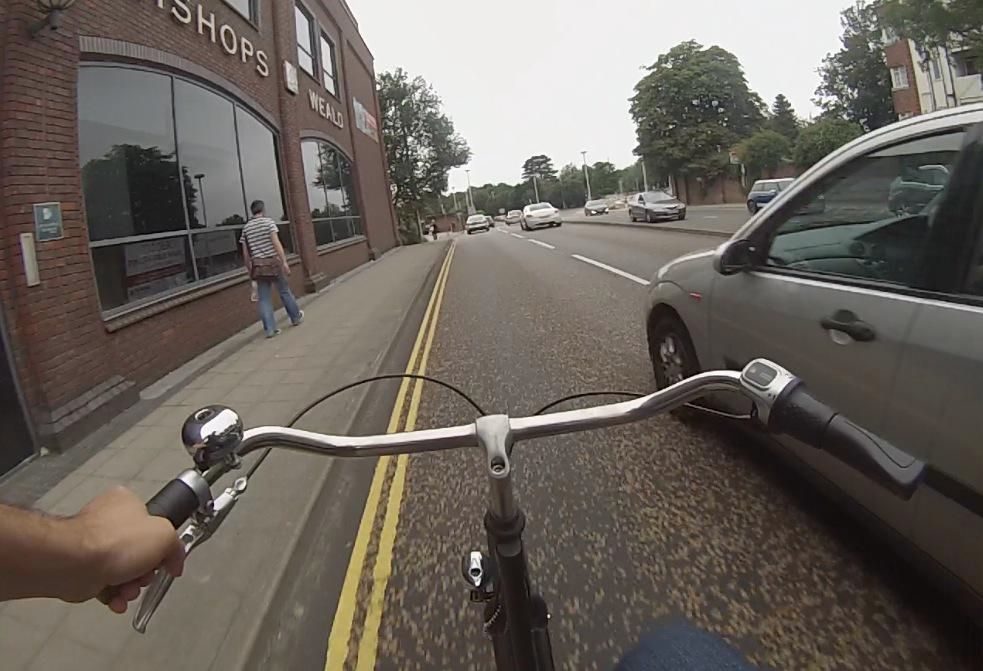 oh my god twitter doesn’t include alt text from images in their API