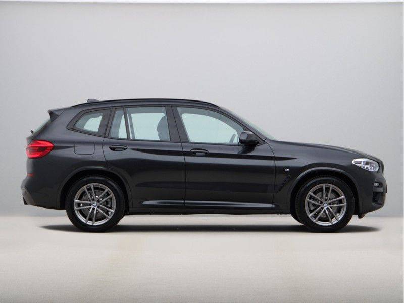 BMW X3 xDrive 20d High Executive afbeelding 8