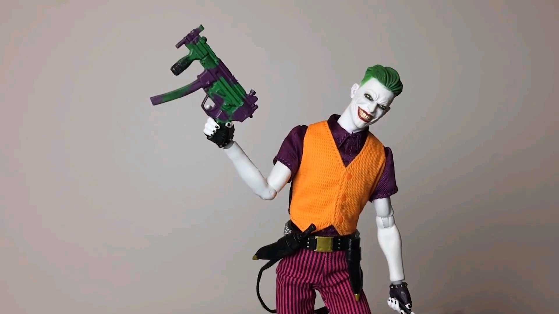 Unboxing Clown Prince Of Crime Joker