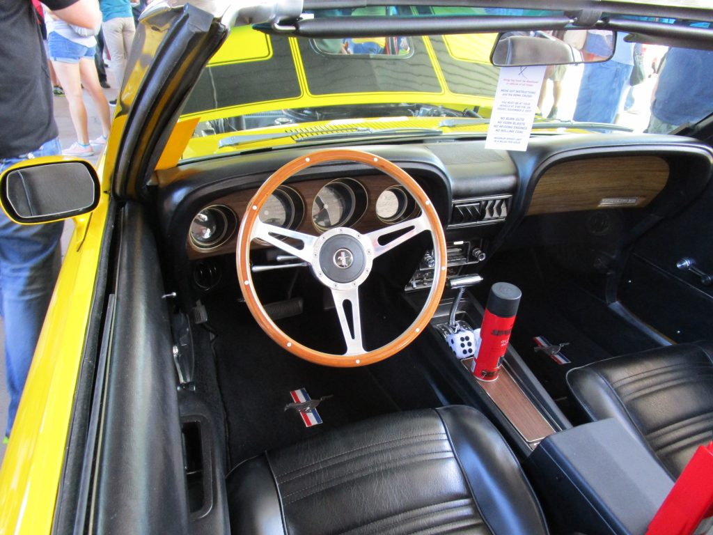 Black Leather Interior and Steering Room