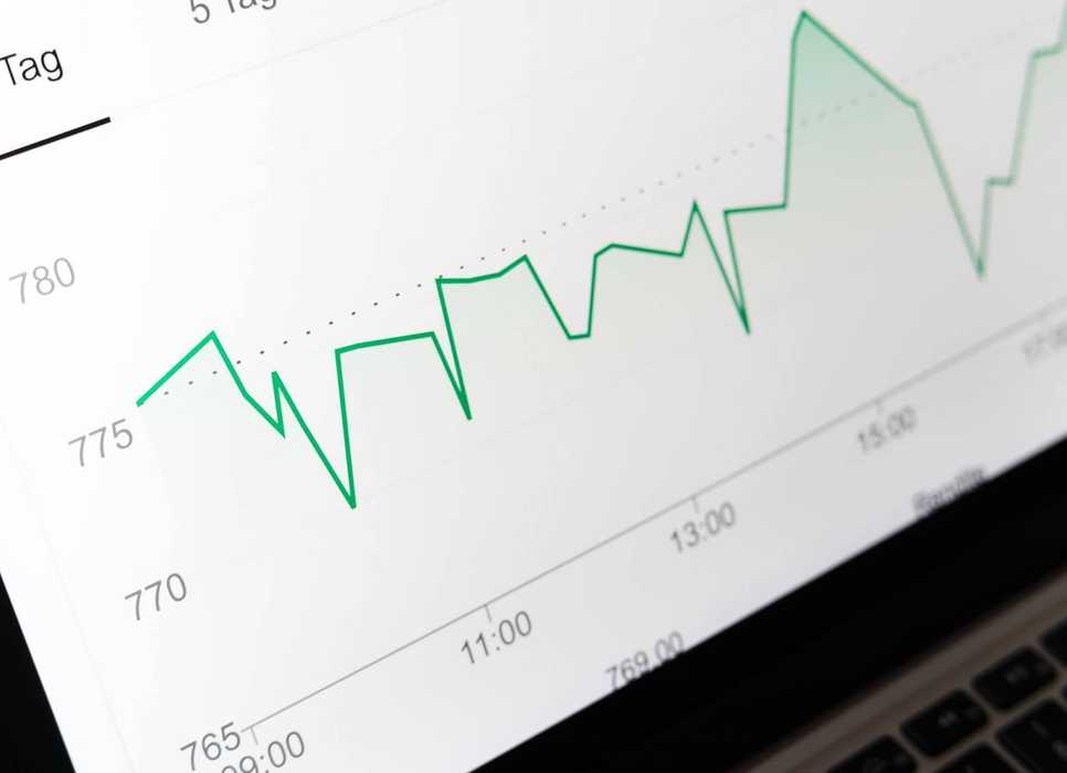 How I Replaced Google Analytics With a Private, Open-Source & Self-Hosted Alternative Image