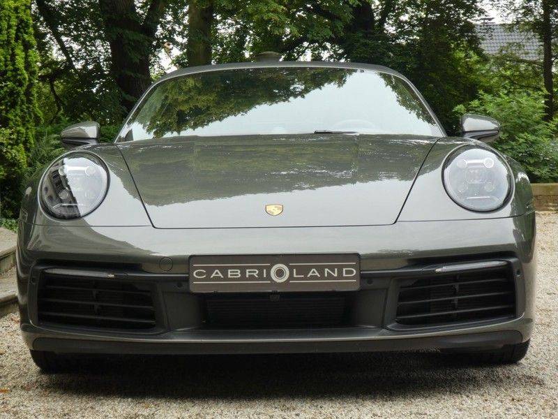 Porsche 992 Cabrio 3.0 Carrera 4S afbeelding 24