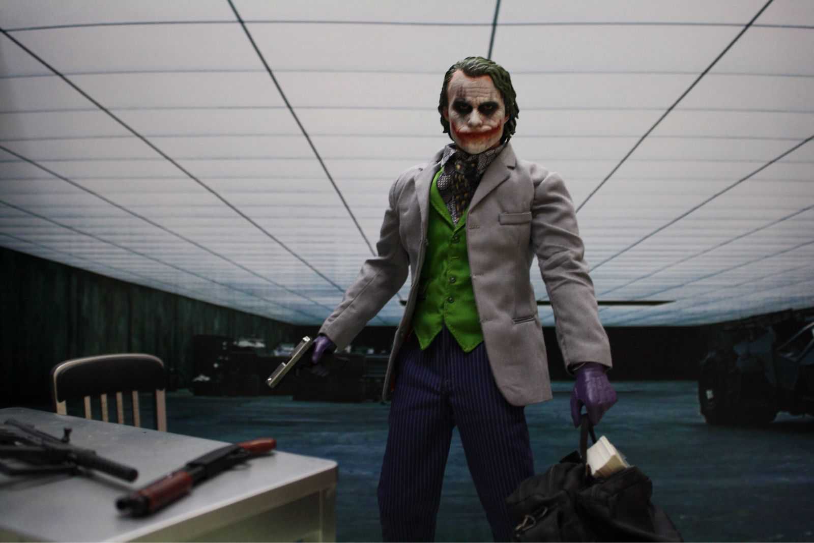 Hot Toys DX11 The Joker Again