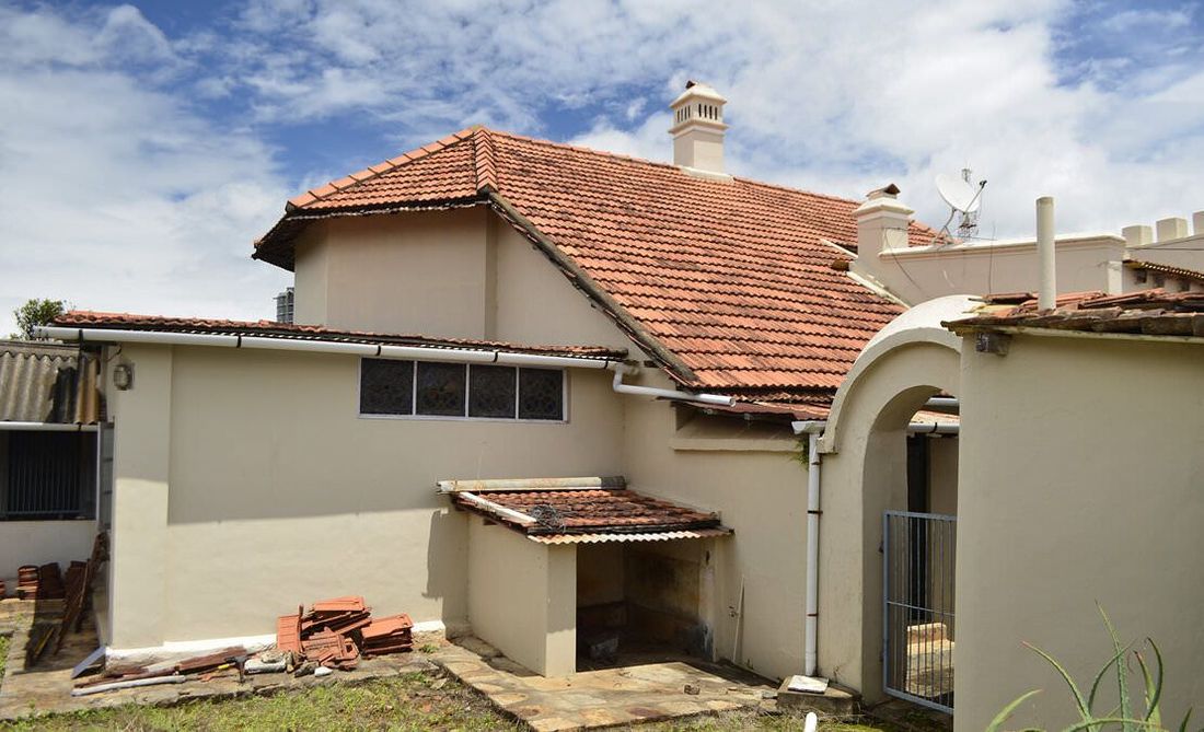 Balaclava House Large Colonial Bungalow in Coonoor