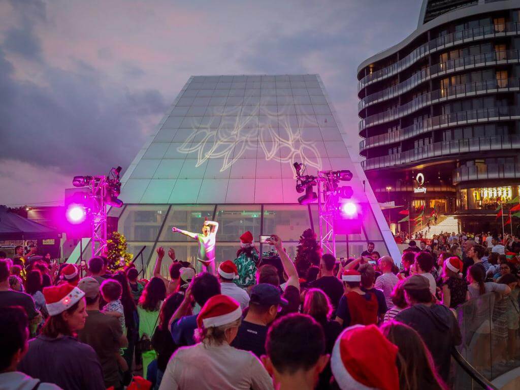 Green Square Christmas Fair 2022 UpNext