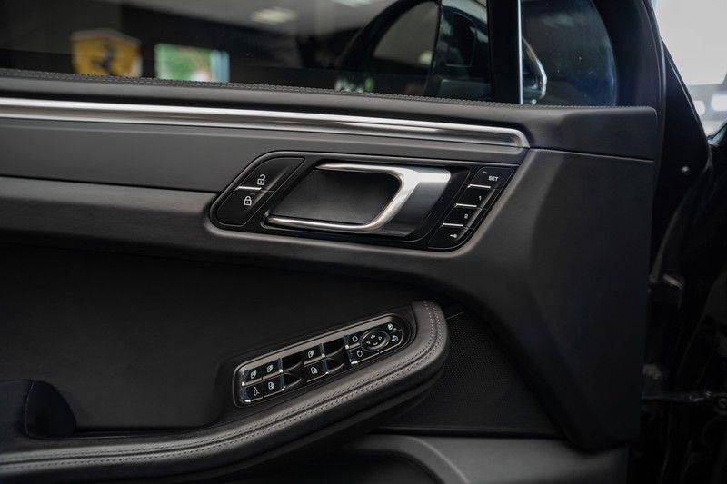 Porsche Macan Luchtvering Pano Leder Dashboard ACC Porsche Exclusive 2.0 Turbo afbeelding 18