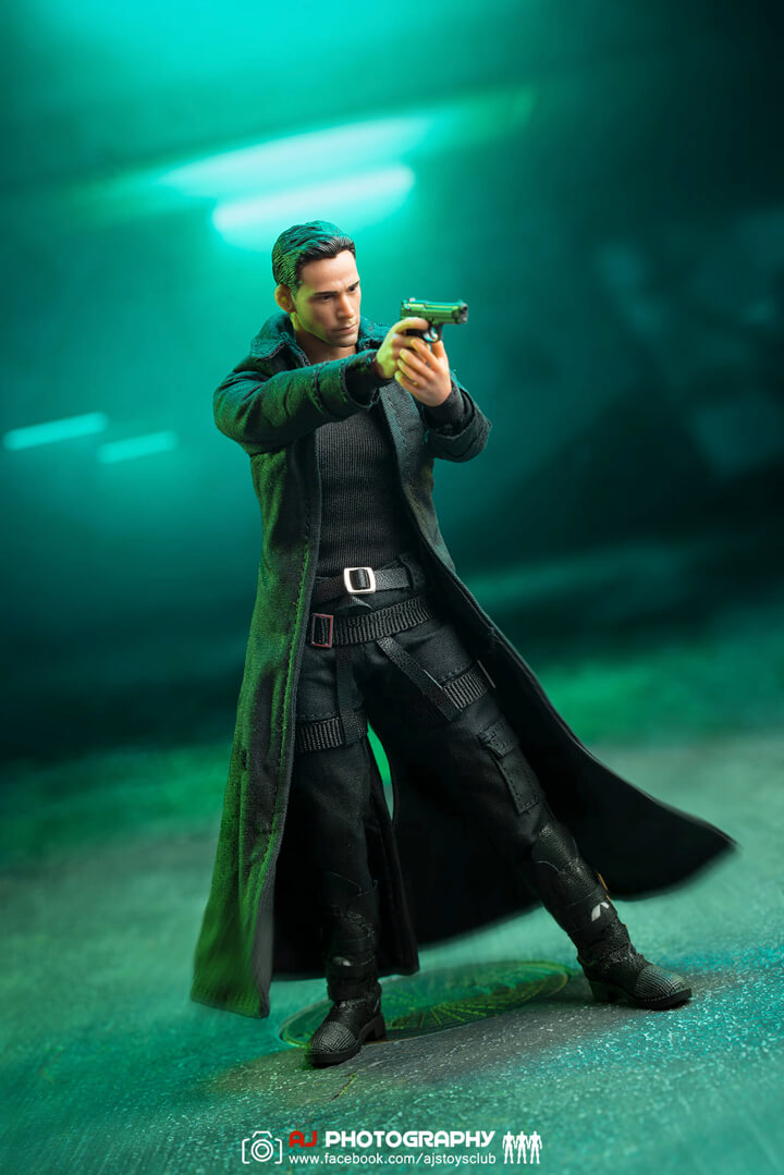 The Matrix Neo 1/12 Scale Figure by PCToys | Figround