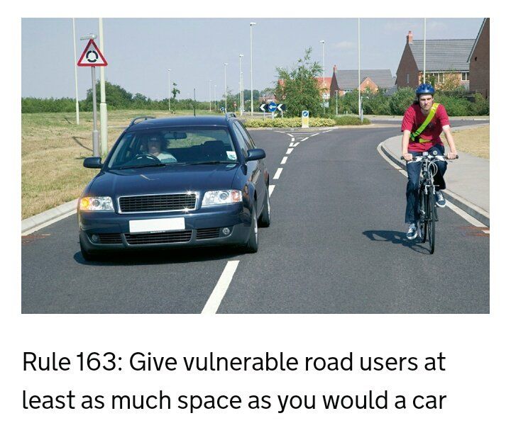 oh my god twitter doesn’t include alt text from images in their API