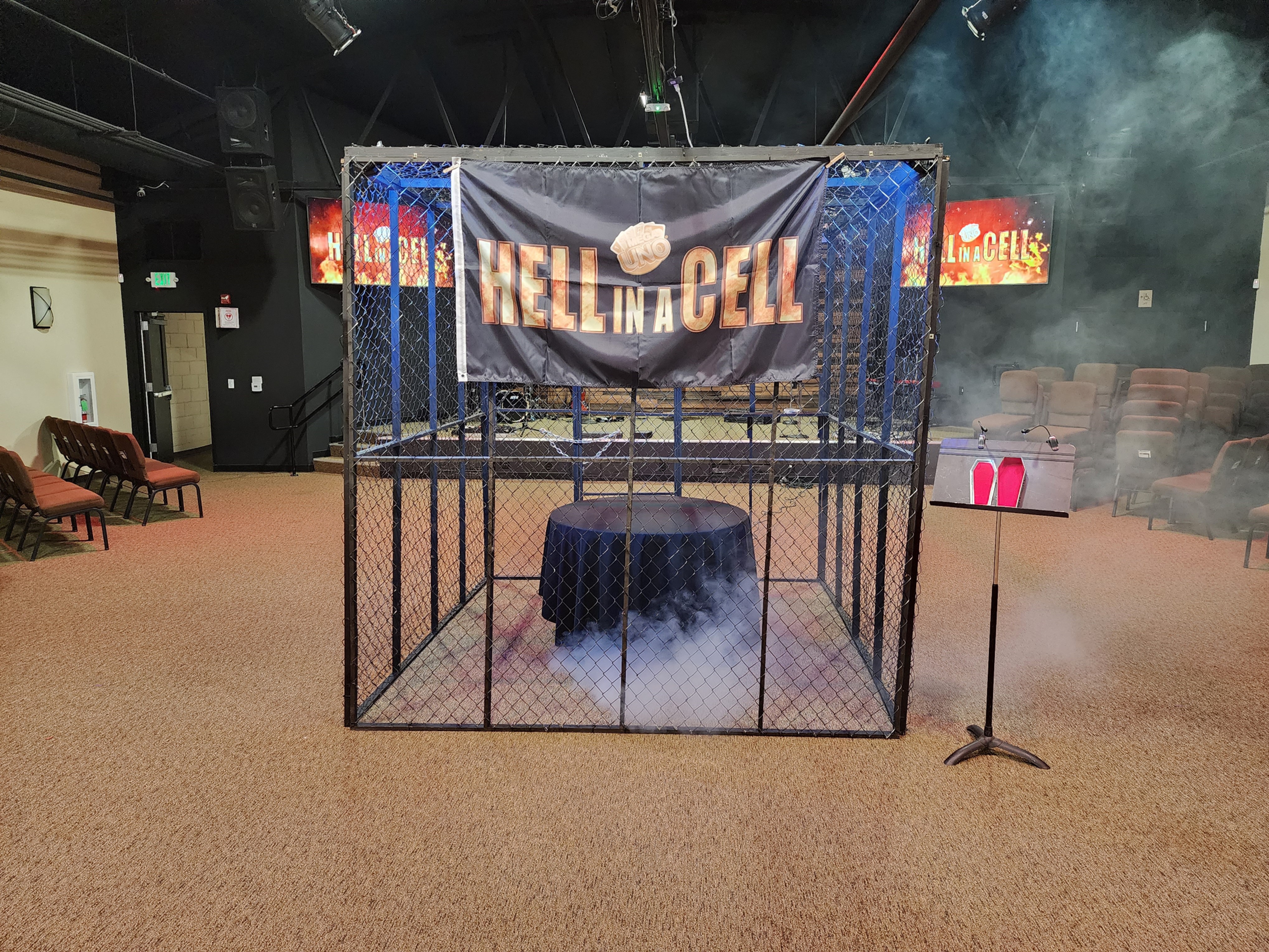 Mega Uno Hell in a Cell 1
