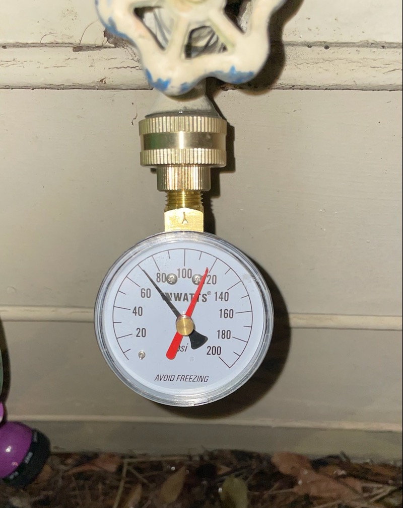 photo of pressure gauge showing nearly 120 PSI