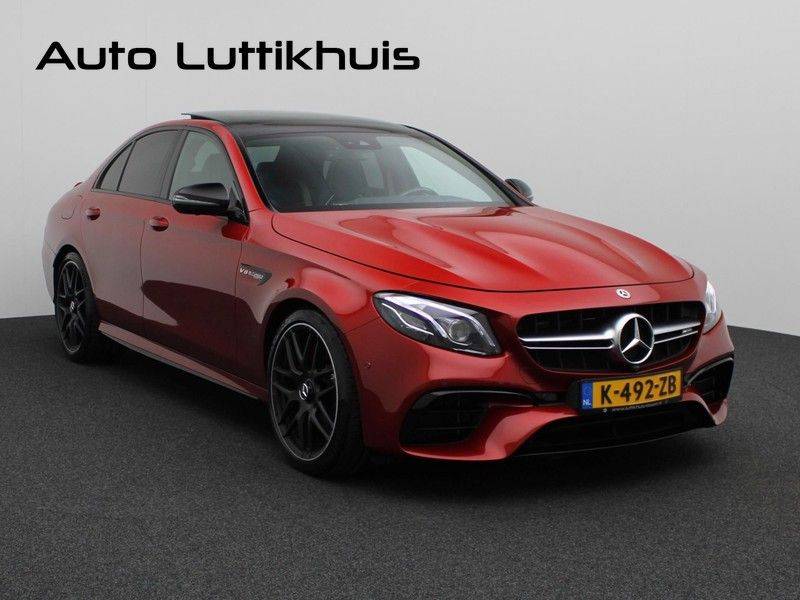 Mercedes-Benz E-Klasse 63 S AMG 4Matic-plus|kuipstoelen|pano|carbon afbeelding 2