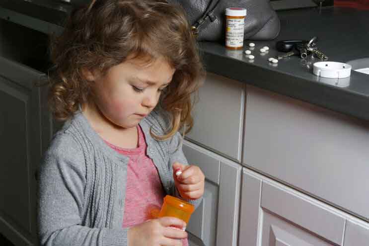 national-poison-prevention-week-reminds-parents-of-dangers-in-home3.jpg