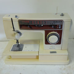 Photo Gallery to Identify Singer Sewing Machine Models