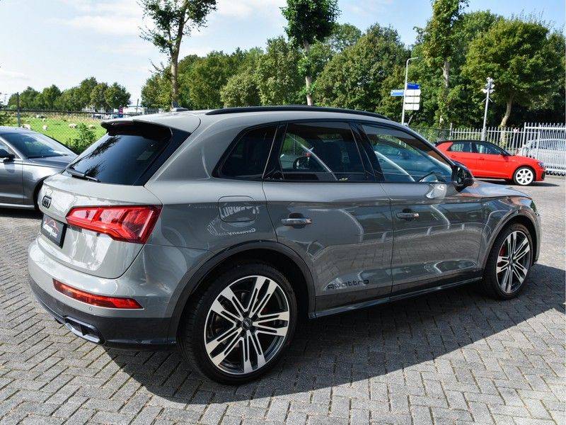 Audi SQ5 3.0TFSI 354pk Quattro Black Optic Lucht HUD Standk B&O Pano Ruitleder Tr.Haak ACC VOL! afbeelding 6