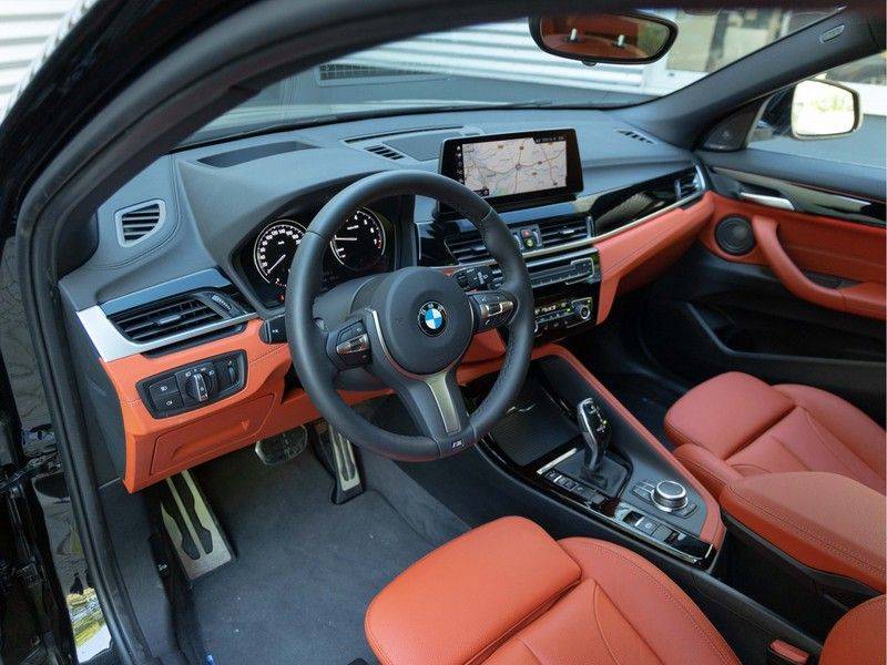 BMW X2 sDrive20i M-Sport - Panorama - Harman Kardon - DAB - Head-up afbeelding 11