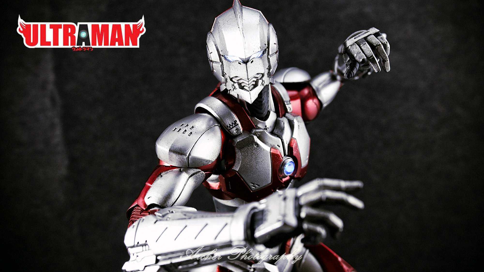 ULTRAMAN x SEVEN SUIT