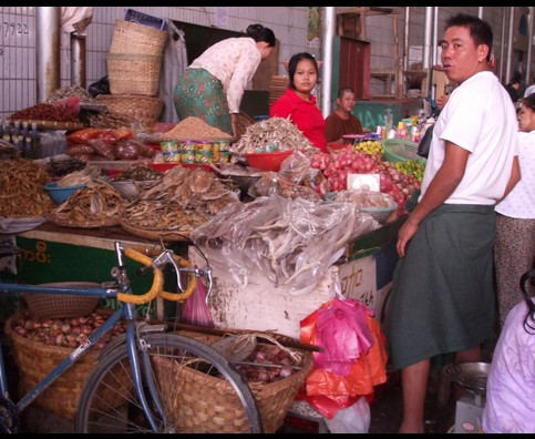 China Burmese Markets 23