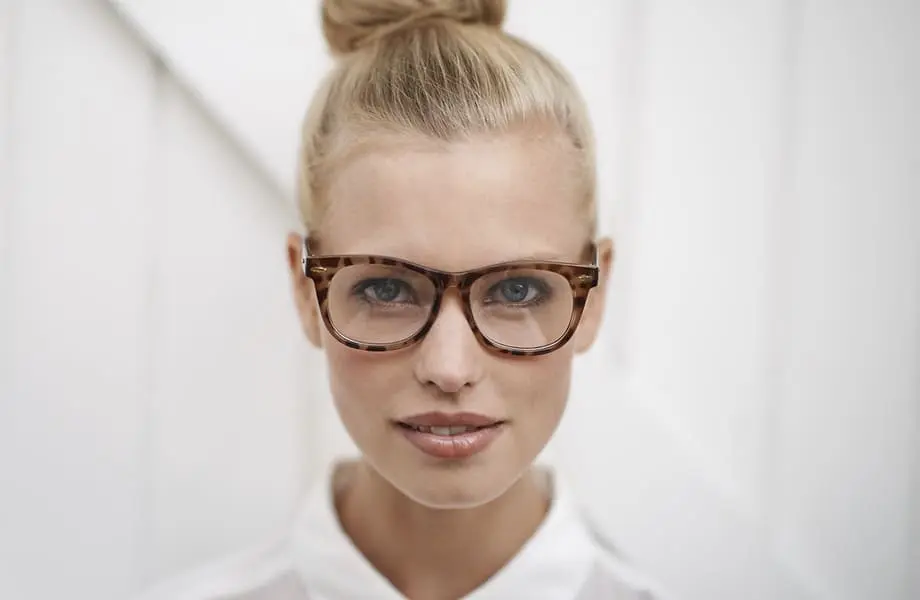 Personalized Eyeglass Fittings