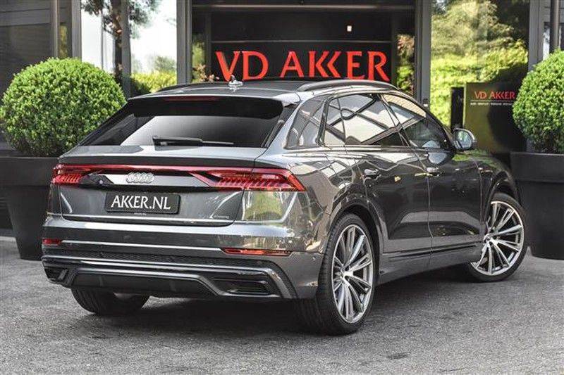 Audi Q8 50 TDI S-LINE+PANO.DAK+23INCH+4WSTURING NP.154K afbeelding 2