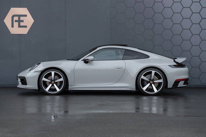 Porsche 911 3.0 Carrera Sport Design Pack, ACC, Lifting, Pano, Sportuitlaat, Klimaatstoelen, 21", PPF, SportChrono, Nightvision, BOSE Surrou afbeelding 2