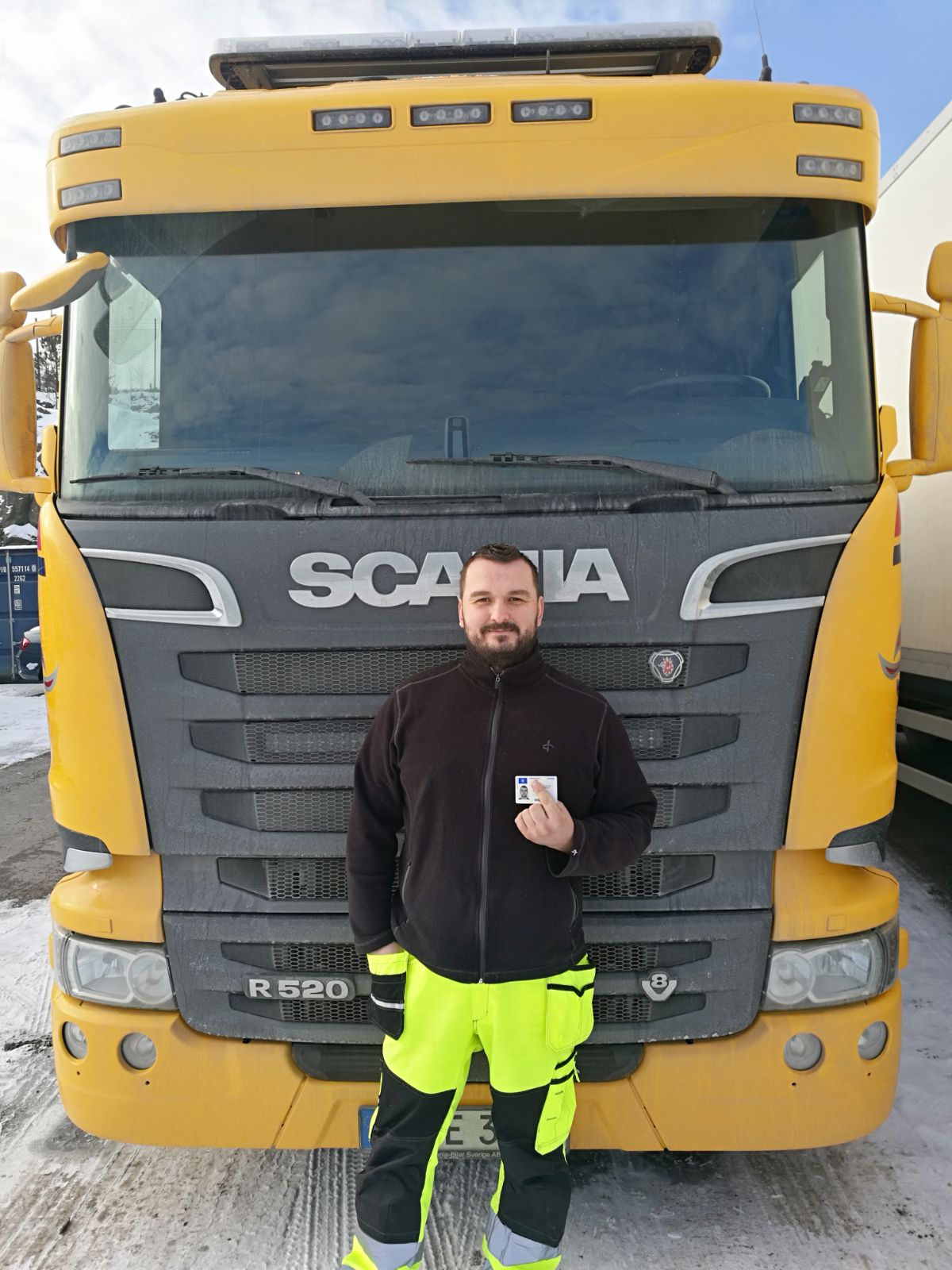 Foto:Dejan Bajic 37 år yrkesförarutbildning lastbil och släp