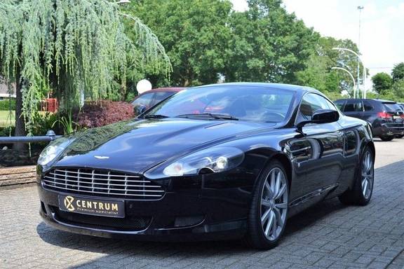 Aston Martin DB9 5.9 V12