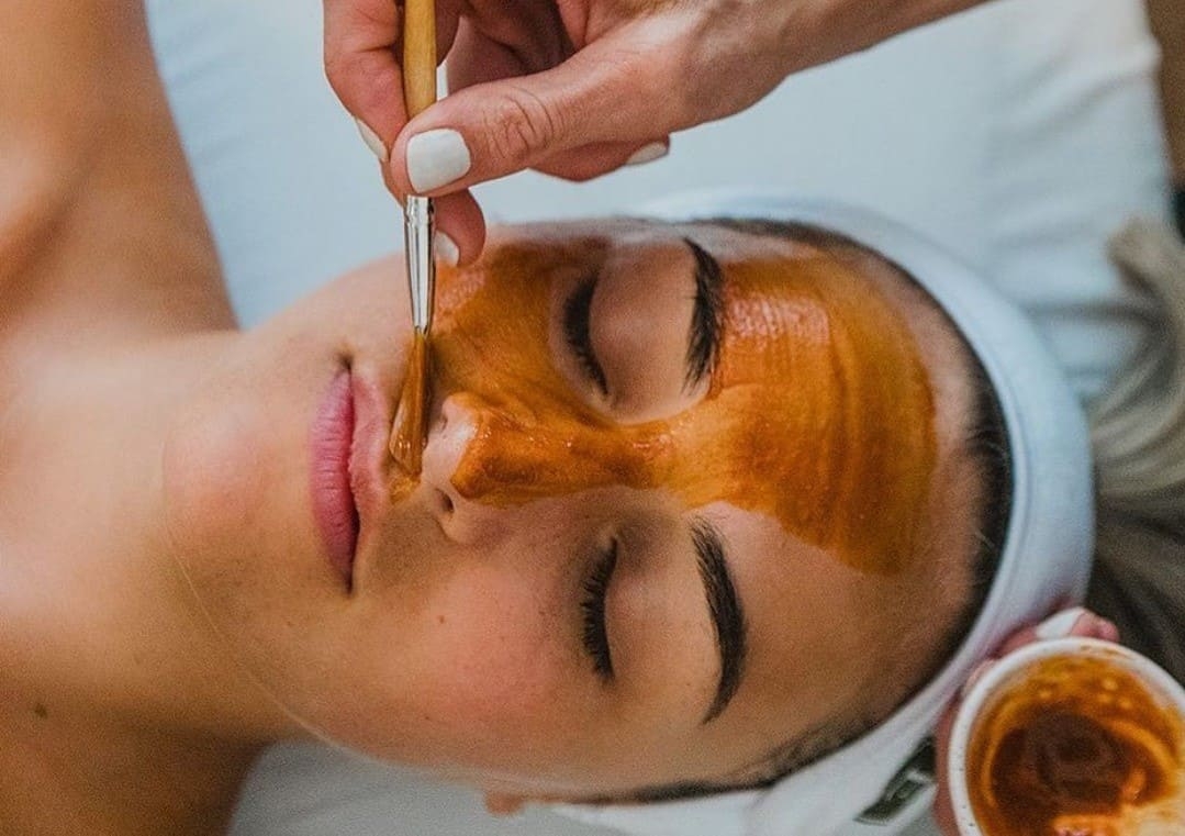 Essence of Beauty Vitamin A Peel Skin Remodeling