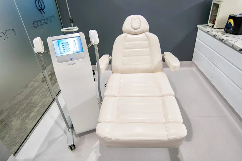 99 Medispa Clinic room with Endymed machine placed alongside a patient's chair