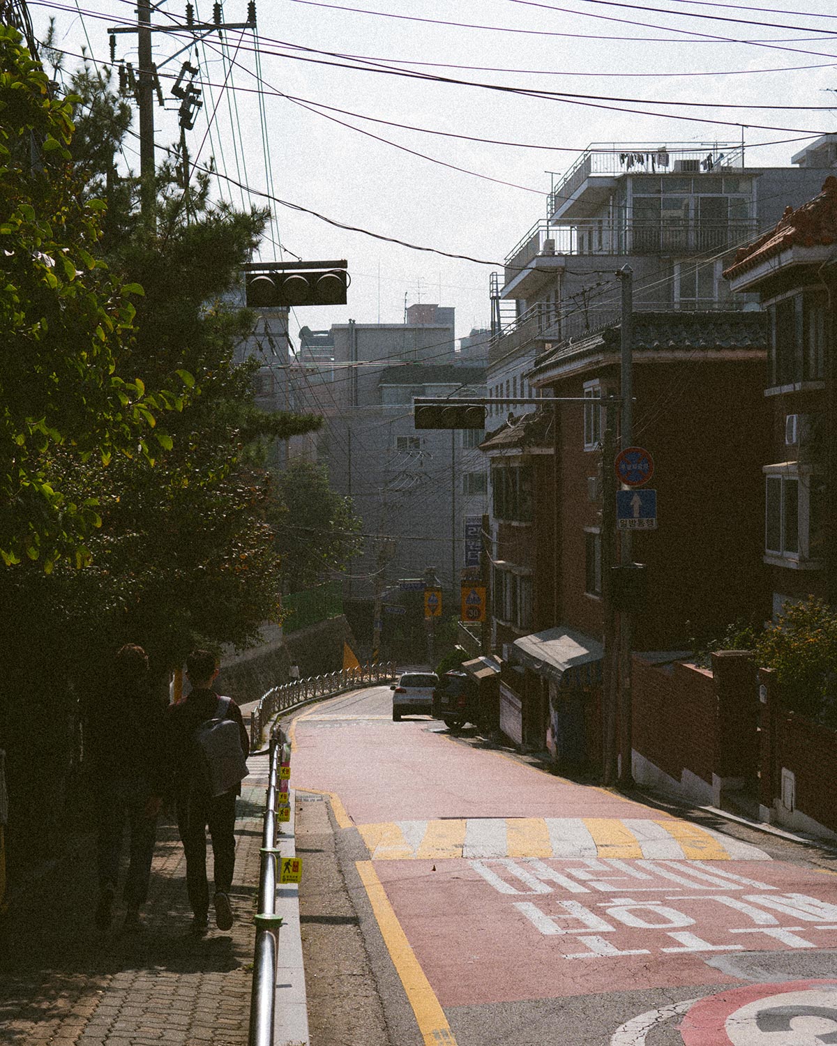 Sunny day in Heukseok-dong