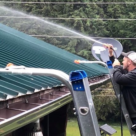 power washing a metal roof
