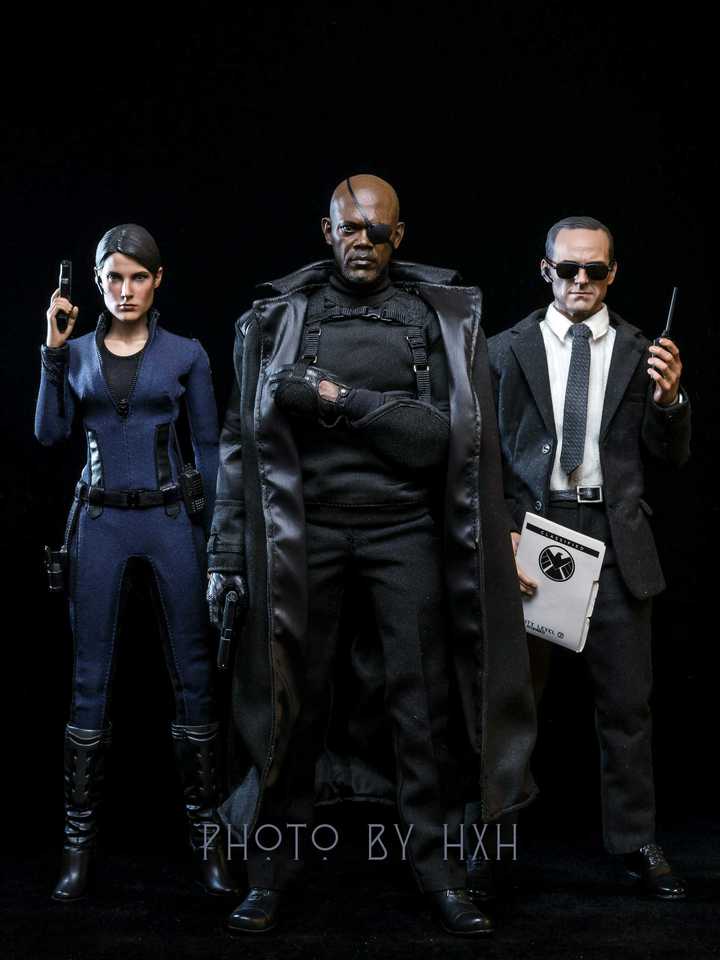 Old Stuff from Hot Toys