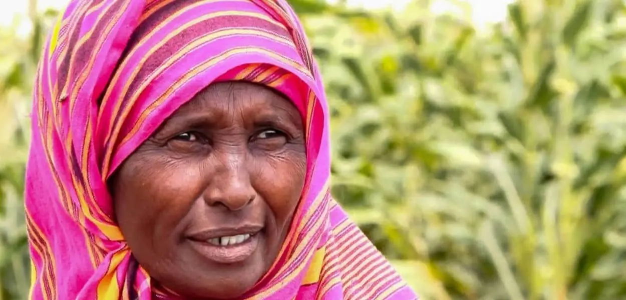 Kenyan female farmer
