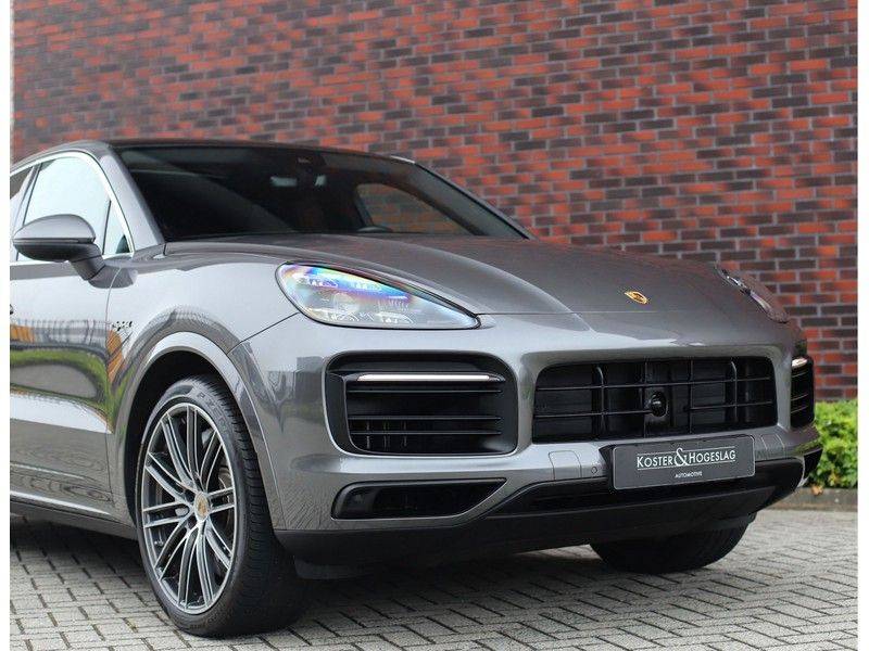 Porsche Cayenne Coupé 3.0 E-Hybrid *Sport Design*Pano*Soft-Close* afbeelding 10