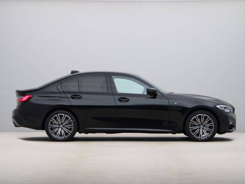 BMW 3 Serie 320e High Exe M-Sport Hybrid afbeelding 8