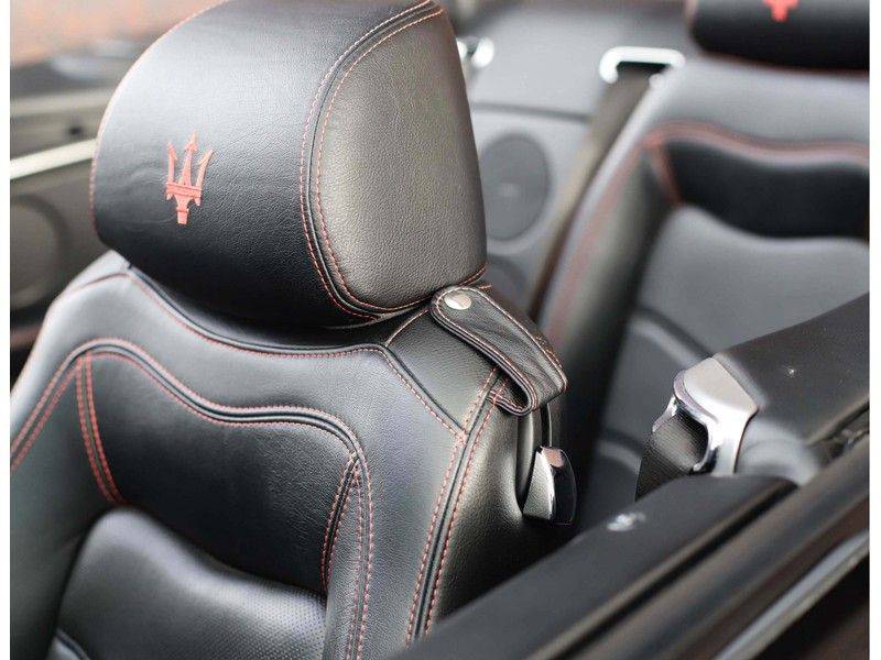 Maserati GranCabrio 4.7 Sport *Bose*Rood stiksel* afbeelding 24