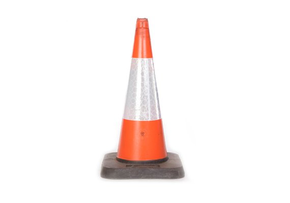 Self Weighted 1 Piece Cone (750mm)
