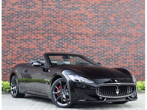 Maserati GranCabrio 4.7 Sport *Bose*Rood stiksel*