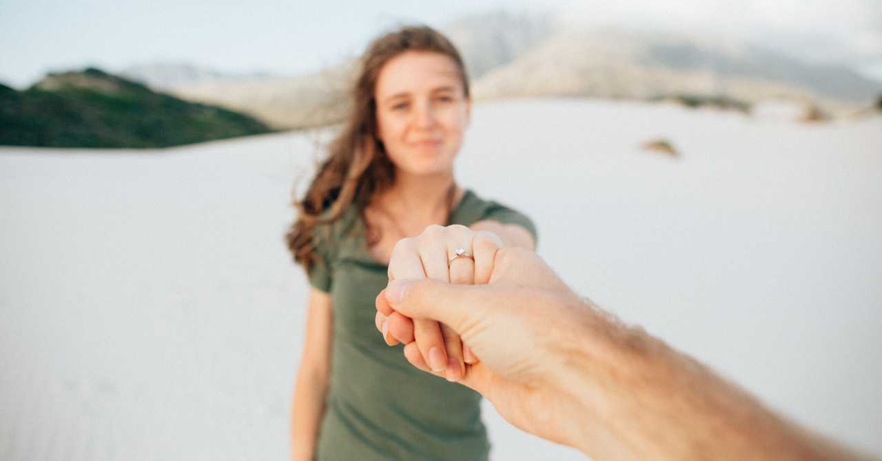 Ideen Heiratsantrag: Ganz romantisch am Strand