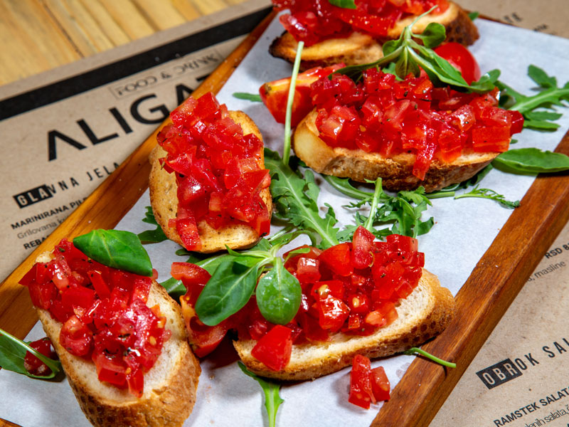 Brusketi sa paradajzom Aligator Bar dostava