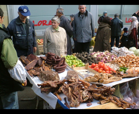 Bosnia Market 3