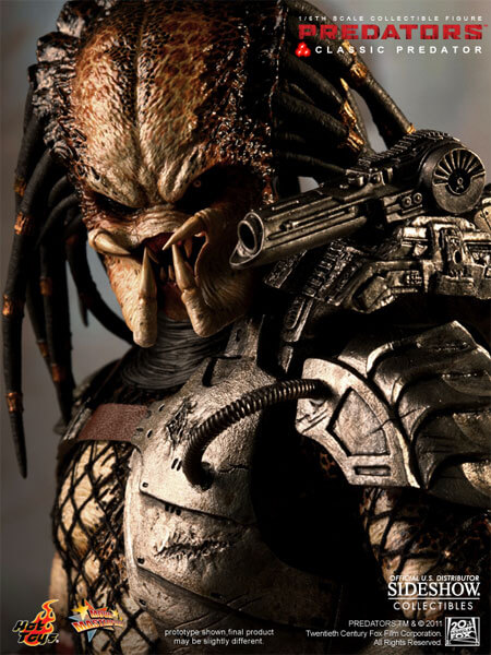 Hot Toys Predator MMS162 Classic Predator 1/6th Scale Collectible Figure