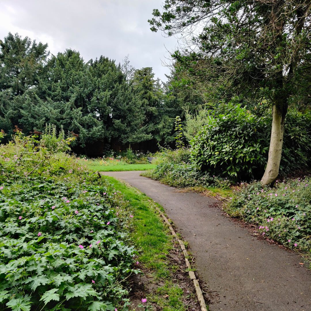 Horsforth Hall Park - Discover Leeds