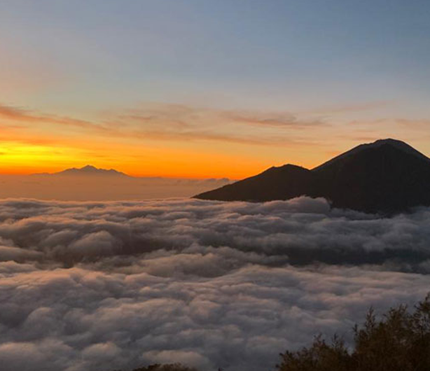 No 5-star resort can beat the feeling of sunrise from the top of Mount Batur.