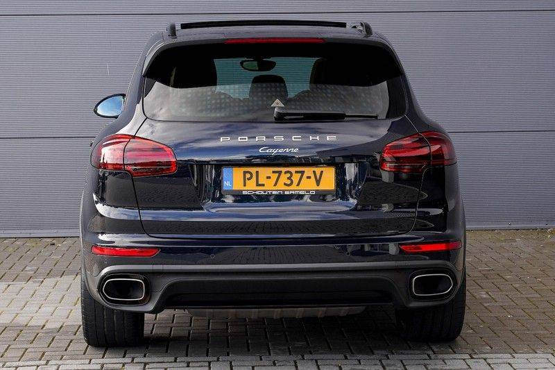 Porsche Cayenne 3.0 D Pano Camera Led Luchtvering 21" afbeelding 11