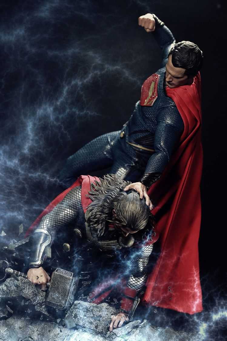 THOR VS MAN OF STEEL